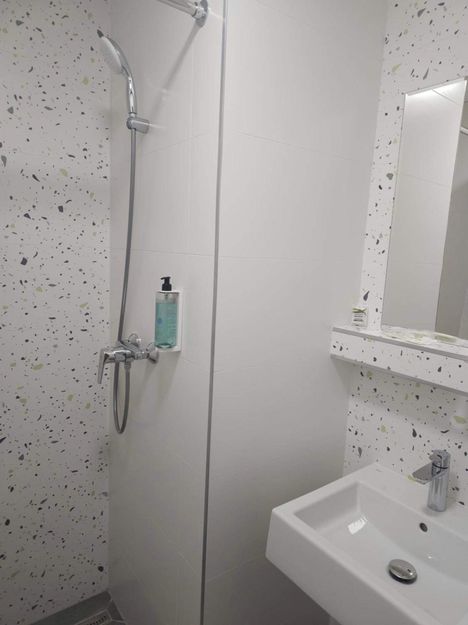 Hotel Flora Trenčianske Teplice Buitenkant foto
